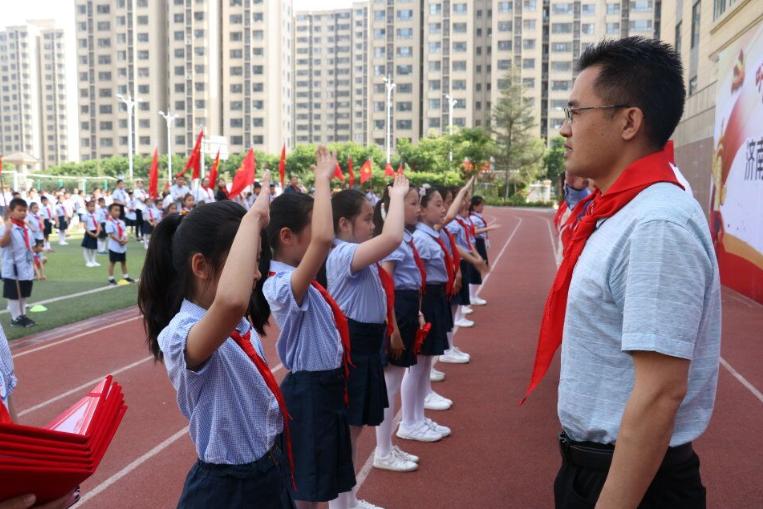 济南历城区合同律师专业法律服务热线，护航您的合同事务安全